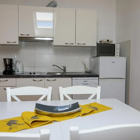 Apartment Plazibat