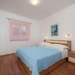 Plazibat
