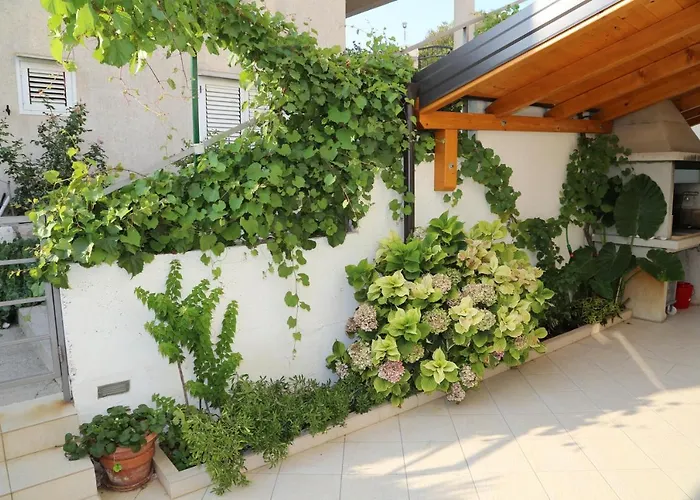 普拉兹贝特公寓 *